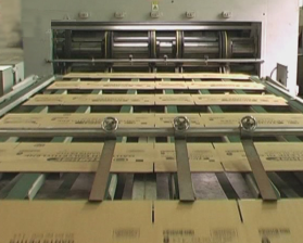 Three-color printing carton CNC cutting machine